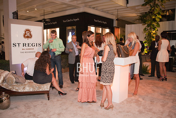 The Residences at The St. Regis Bal Harbour Resort Art Nights Lounge